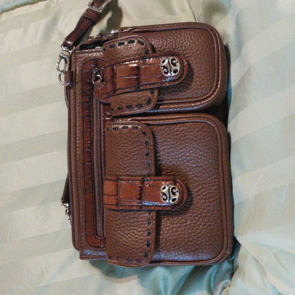 Brighton brown leather crossbody bag.